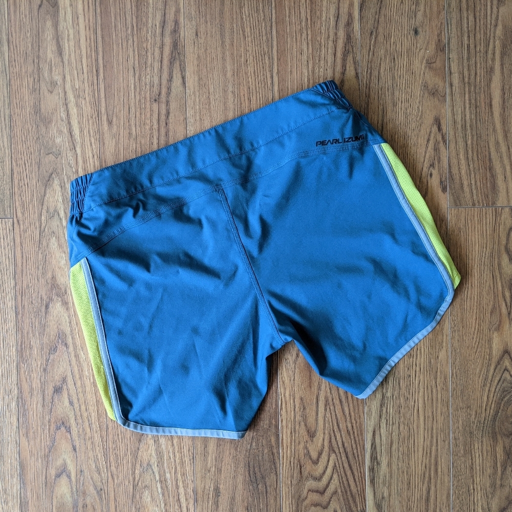 Pearl Izumi Shorts - Picture 2 of 10